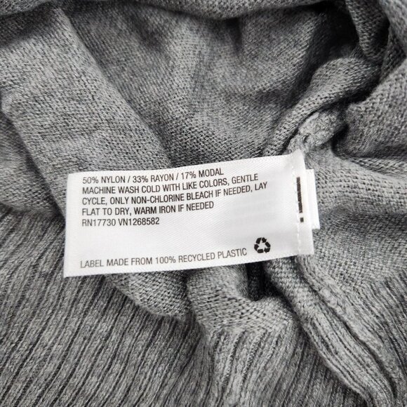 Isabel Maternity Size XS Gray Long Sleeve Shirred Side Knit Top - Picture 4 of 4